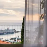 Bay View House By Mth Апартаменты *