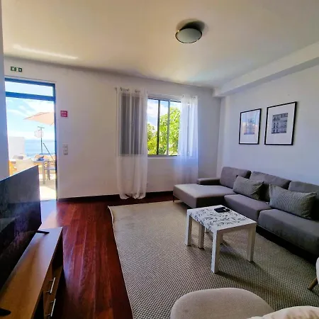 Bay View House By Mth * Funchal (Madeira)